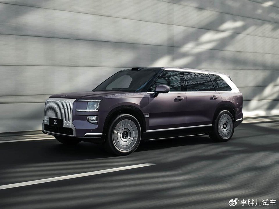 開車爽歪歪,換胎真叫慘!新能源汽車的輪胎,為啥那么貴?