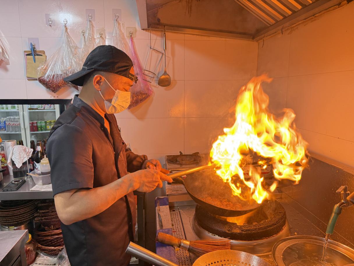 當“江西小炒”成為義烏特產:鮮辣滋味如何征服浙江胃?