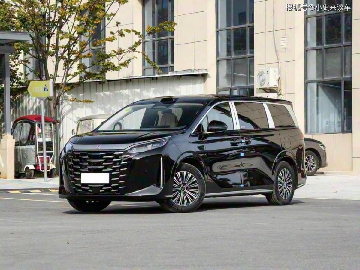 比亞迪插混MPV上市!限時(shí)19.68萬(wàn)起配激光雷達(dá),純電續(xù)航超200Km