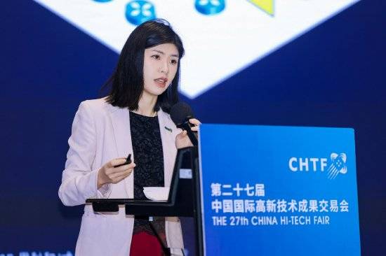 思科封小韻:以四大技術積木推動AI數據中心突破能源與規模瓶頸