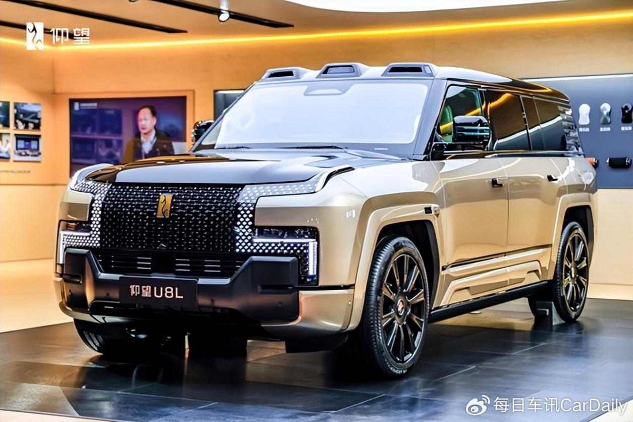 2025年廣州車展最燃瞬間,仰望U9X、U8L鼎世版、U7燃出新高度