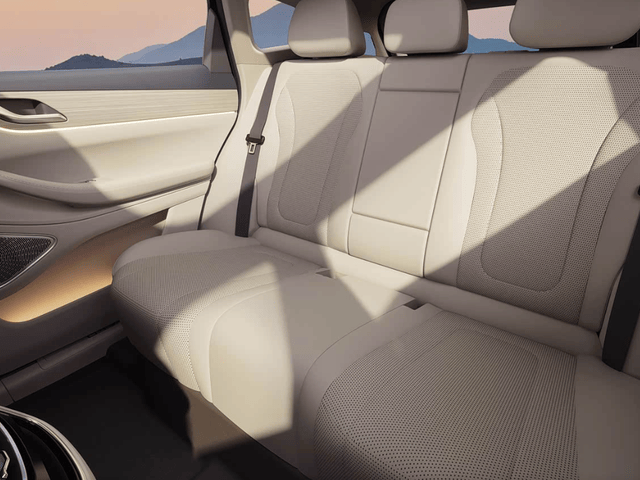 星紀元ET5即將上市,獵鷹700版本有望降1.5萬